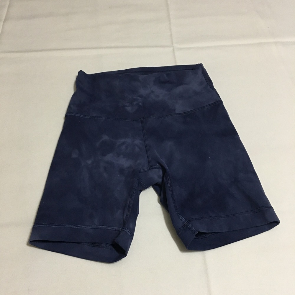 Lululemon Wunder Train High-Rise Shorts Size 4 Navy Diamond Dye